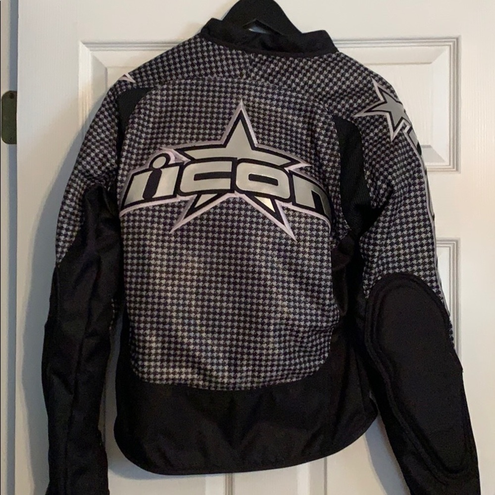 Icon Woman’s motorcycle jacket - Picture 2 of 5